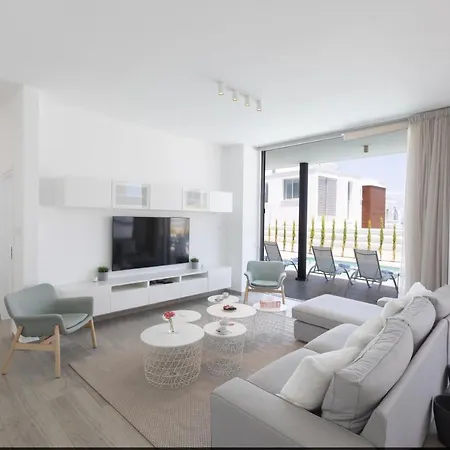 Villa Olivine Ol9 *